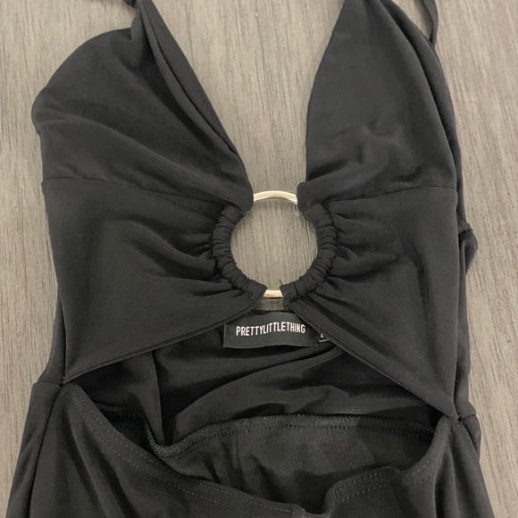 PrettyLittleThing Black Jumpsuit - Picture 2 of 3